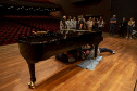 Novo piano marca aporte histórico no Teatro Guaíra e inaugura temporada da OSP
