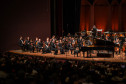 Orquestra Sinfônica do Paraná abre temporada 2026 com novo piano e solista internacional