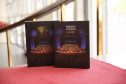 Academia Paranaense de Letras recebe livro sobre os 40 anos da Orquestra Sinfônica