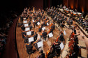 Concerto da Orquestra Sinfônica do Paraná celebra os 70 anos da pianista Analaura de Souza Pinto