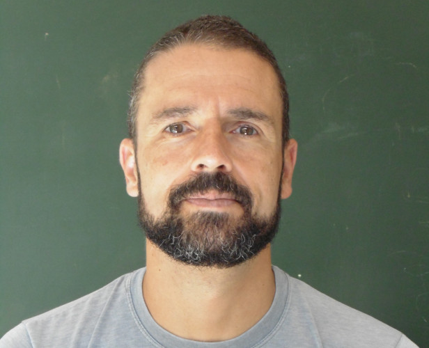 Professor Rafael Ginane Bezerra que vai ministrar a oficina de leitura e escrita na BPP.