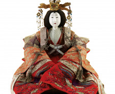 MON realiza exposição de bonecos japoneses