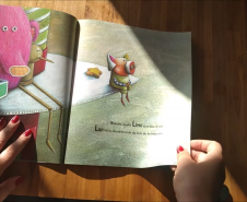 Seção Infantil Convida conta a história Lino, do escritor e ilustrador André Neves. Imagem Reprodução YouTube.