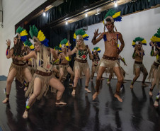 Gestores culturais do interior chegam a Curitiba para intercâmbio cultural e conhecer o Raízes do MIS