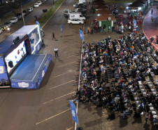 Ivaiporã recebe a primeira edição do Cinema na Praça com alegria e entusiasmo