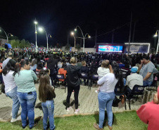 Cinema na praça