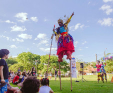 Programa Crianças no Teatro chega ao Noroeste, Campos Gerais e RMC em junho