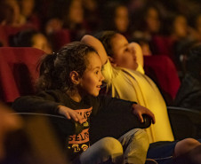 Programa Crianças no Teatro chega ao Noroeste, Campos Gerais e RMC em junho