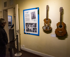 A exposição procura transmitir a abordagem local, nacional e global do choro -