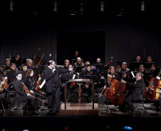 “Guaíra para todos” completa o ciclo de 12 concertos da Orquestra Sinfônica levando arte e alegria para além do teatro