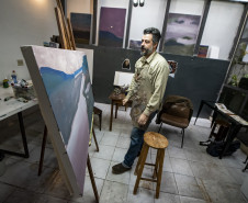 O foco principal é a exploração da paisagem contemporânea e suas múltiplas facetas -