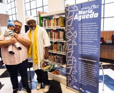 Biblioteca Pública do Paraná inaugura Estante Afro — Maria Águeda com mais de 500 livros. Foto: Kraw Penas/SEEC 