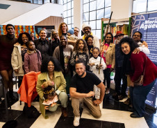 Biblioteca Pública do Paraná inaugura Estante Afro — Maria Águeda com mais de 500 livros. Foto: Kraw Penas/SEEC 