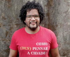 Artista baiano Augusto Leal inaugura no domingo instalação no Espaço Vitrine do MUPA