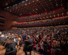 4 mil pessoas prestigiam abertura da temporada da Orquestra Sinfônica do Paraná