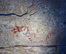 Cervos, araucárias e humanos: a pré-história do Paraná está nas paredes de Piraí do Sul