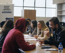 Agência do Trabalhador da Cultura – Posto Avançado leva mutirão de emprego a evento de inclusão no MON