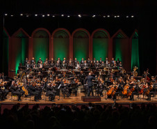 Centro Cultural Teatro Guaíra - Guairão - Orquestra Sinfônica do Paraná | Concerto de Aniversário – A Orquestra Sinfônica do Paraná completa 39 anos neste mês de maio e presenteia o público com dois concertos: domingo (26), às 10h30, e terça (28), às 20h30. O tema são os choros do grande compositor brasileiro Heitor Villa-Lobos