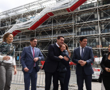 O governador Carlos Massa Ratinho Junior iniciou a nova missão internacional nesta segunda-feira (06) em Paris, na França, com um encontro com o presidente do Centro Georges Pompidou, Laurent Le Bon