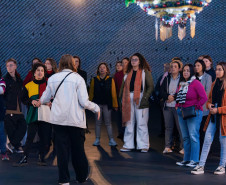 MON realiza encontro para educadores na mostra “Antes e agora, longe e aqui dentro”