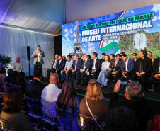 Paraná firma parceria com Centre Pompidou para construção do Museu Internacional de Arte de Foz do Iguaçu