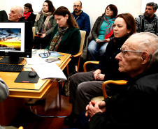 Normativas fortalecem proteção do patrimônio arqueológico da Cidade Real do Guairá. Na foto, reunião Cepha