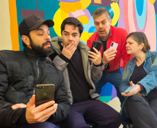 Peça de humor do grupo Antropofocus estreia nesta quinta-feira no Teatro José Maria Santos
