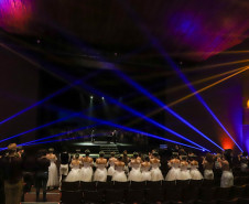 "Guaíra do Avesso": uma visita encenada pelos bastidores do teatro em celebração aos 140 Anos do Teatro Guaíra