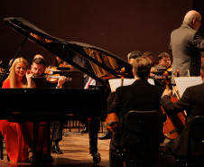 Orquestra Sinfônica e a pianista Valentina Lisitsa encantarão o público novamente no domingo
