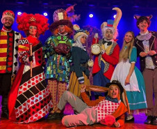 Centro Cultural Teatro Guaíra - Guairinha - "Alice no País das Maravilhas" – A plateia terá a chance de conhecer o ‘País das Maravilhas’ junto com Alice e os personagens mais conhecidos da obra.