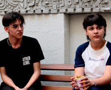 Alunos do Centro Juvenil de Artes Plásticas são selecionados em concurso na Polônia