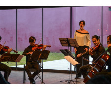 Museu de Arte Contemporânea do Paraná (MAC Paraná) - A Música Pede Passagem – Edição Museus&quot; apresentará um concerto de música clássica de compositores paranaenses, com a participação de um quinteto de cordas e da soprano Luciana Melamed.
