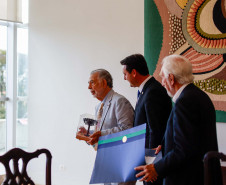 Com filme inspirado em Curitiba, Francis Ford Coppola é homenageado pelo Paraná