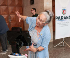 Evento do Estado para celebrar população idosa reúne mais de 400 pessoas no Teatro Guaíra