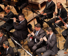 Série Ouro: Orquestra Sinfônica do Paraná atrai mais de 13,8 mil pessoas - Os concertos da Série Ouro apresentaram as quatro sinfonias do compositor alemão Johannes Brahms e trouxe convidados de renome internacional