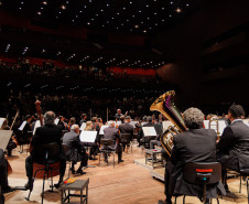 Série Ouro: Orquestra Sinfônica do Paraná atrai mais de 13,8 mil pessoas - Os concertos da Série Ouro apresentaram as quatro sinfonias do compositor alemão Johannes Brahms e trouxe convidados de renome internacional -
