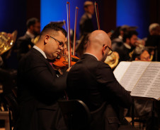 Série Ouro: Orquestra Sinfônica do Paraná atrai mais de 13,8 mil pessoas - Os concertos da Série Ouro apresentaram as quatro sinfonias do compositor alemão Johannes Brahms e trouxe convidados de renome internacional