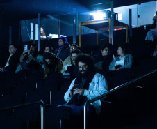Oficinas, espetáculos no Teatro Guaíra e nova exposição marcam a agenda cultural
