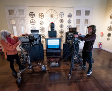 Diogo Nogueira e Coral Sanepar, arte nos museus e mostra em Antonina agitam a cultura
