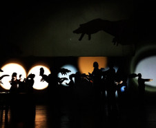 Teatro de Bonecos, fim da Oficina de Música e shows no Litoral marcam agenda cultural