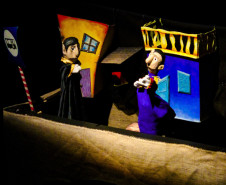 Teatro de Bonecos, fim da Oficina de Música e shows no Litoral marcam agenda cultural