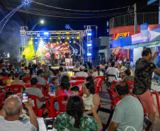 Shows de samba e sertanejo abrem temporada dos palcos Sunset no Noroeste