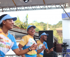 Temporada de shows gratuitos do Verão Maior começa com artistas paranaenses