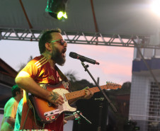 Temporada de shows gratuitos do Verão Maior começa com artistas paranaenses