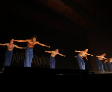 Balé Teatro Guaíra terá turnês nacionais, dança em Portugal e novas coreografias em 2025