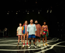Espetáculo "Deriva" celebra o corpo e a cidade no Teatro José Maria Santos