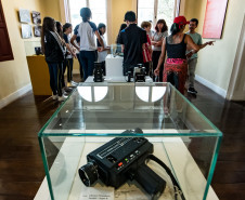 Shows sertanejos, novos livros, bonecos no Guaíra e oficinas embalam a agenda cultural