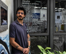 Inauguração do MAC Espelhos encerra residência de Jomi na Academia Alfredo Andersen