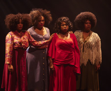 Teatro Guaíra recebe espetáculo que apresenta trajetória de Ray Charles