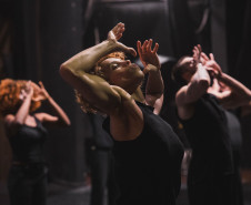 Festival de Curitiba, com tributo a Dalton e Ray Charles, e novas oficinas agitam a agenda cultural